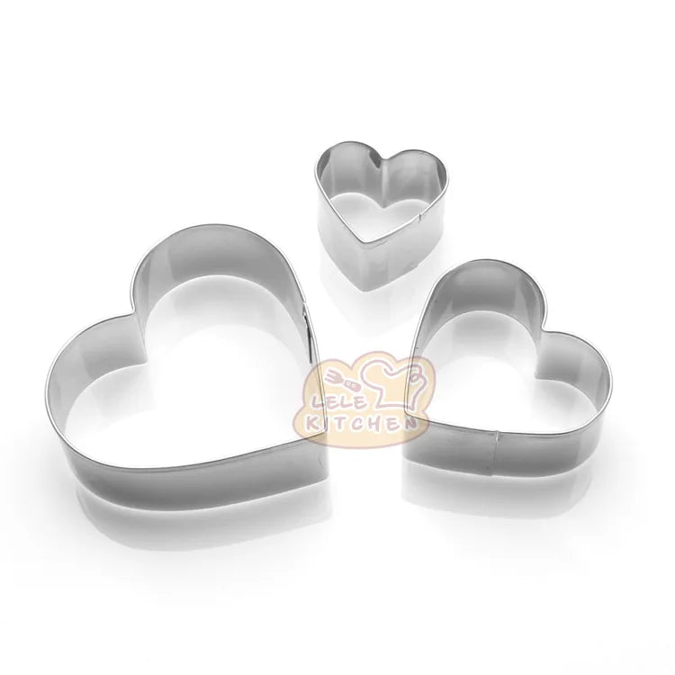 Heart Cookie Cutters - Lifestyle Bravo