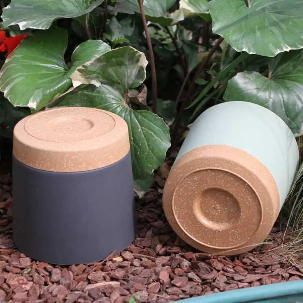 Outdoor Flower Pot - Lifestyle Bravo