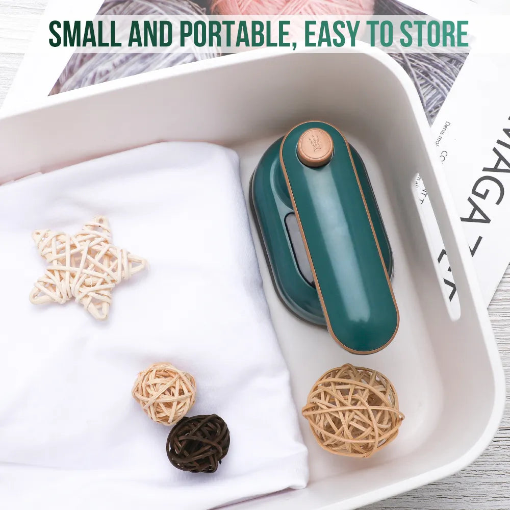 Mini Garment Steamer - Lifestyle Bravo