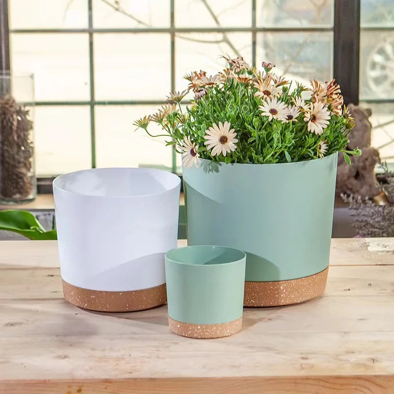 Outdoor Flower Pot - Lifestyle Bravo