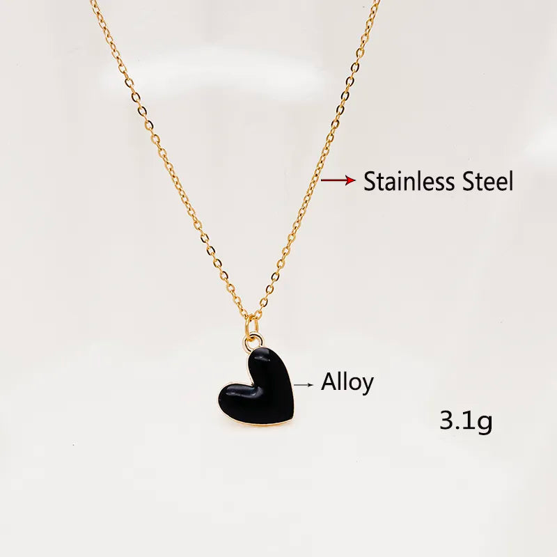 Heart Necklace - Lifestyle Bravo