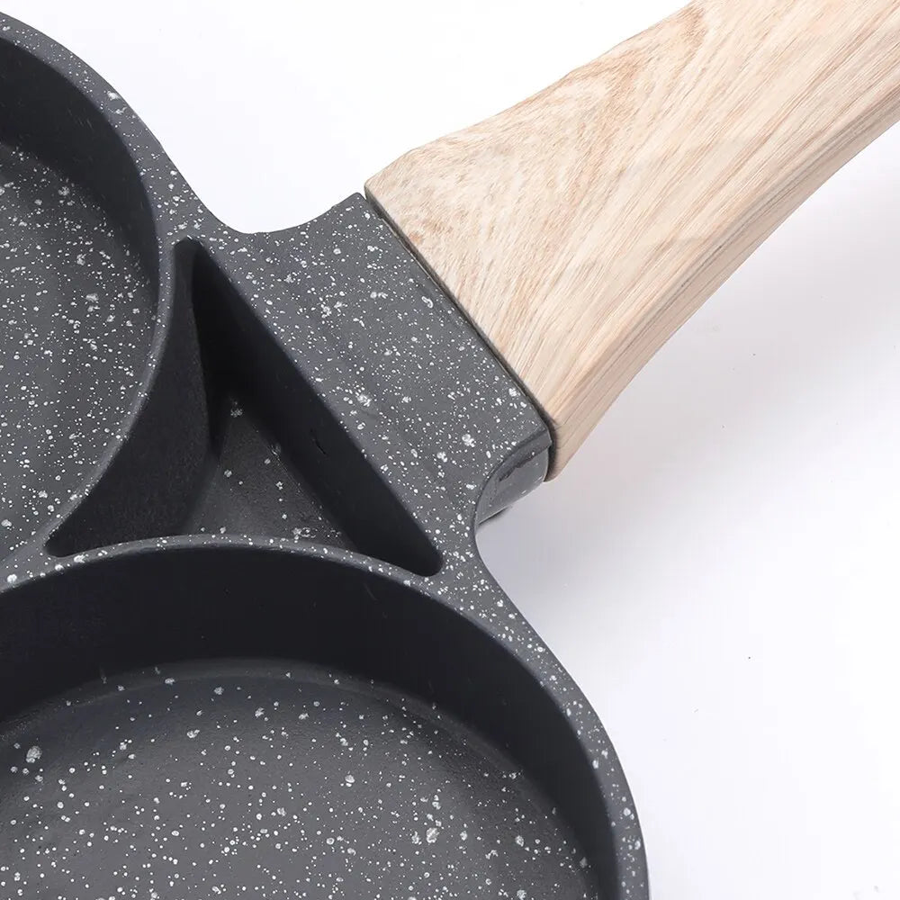 Omelette Mini Pizza Pan - Lifestyle Bravo