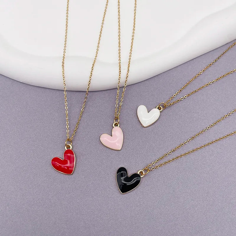 Heart Necklace - Lifestyle Bravo