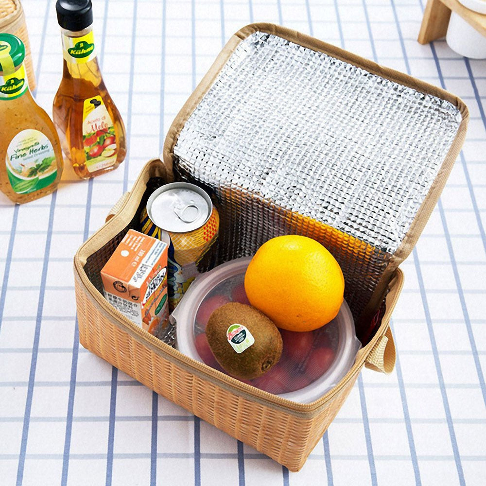 Insulated Picnic Bag - Lifestyle Bravo