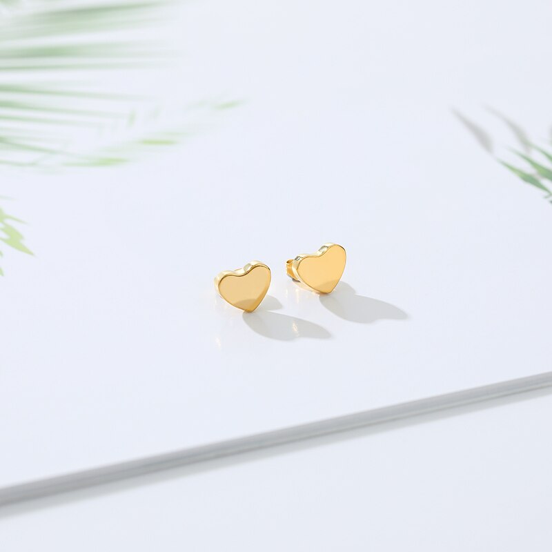 Heart Stud Earrings - Lifestyle Bravo