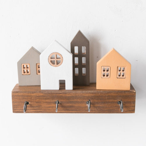 Hanging Wooden Key Holder - Lifestyle Bravo