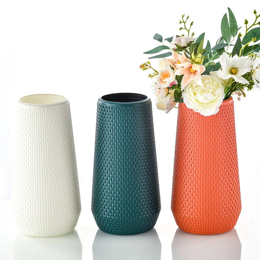 Modern Flower Vase - Lifestyle Bravo