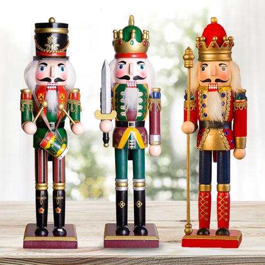 Wooden Nutcrackers - Lifestyle Bravo