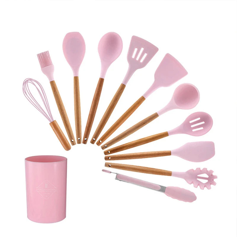 Wooden Cooking Utensil Set - Lifestyle Bravo