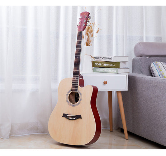 Acoustic Guitar - Lifestyle Bravo