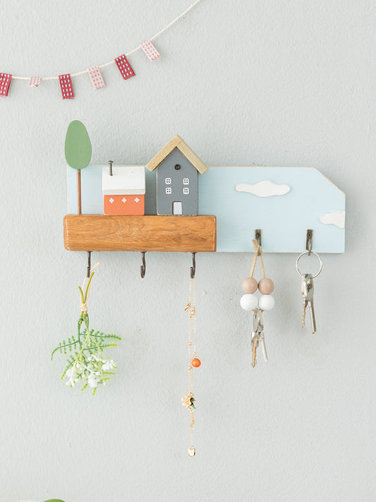 Hanging Wooden Key Holder - Lifestyle Bravo